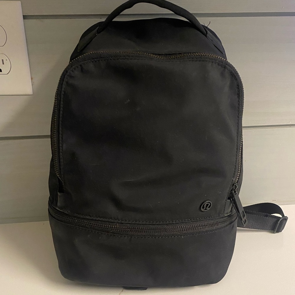 Lululemon backpack